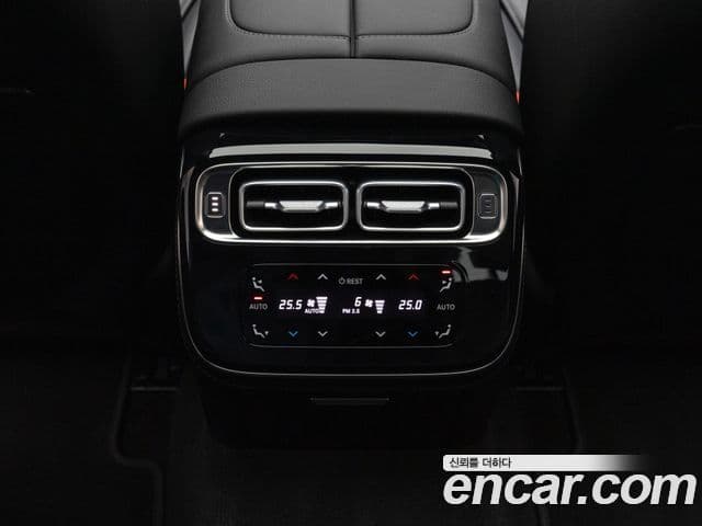 Mercedes-Benz S-Class 2025 — ფოტო 14/20