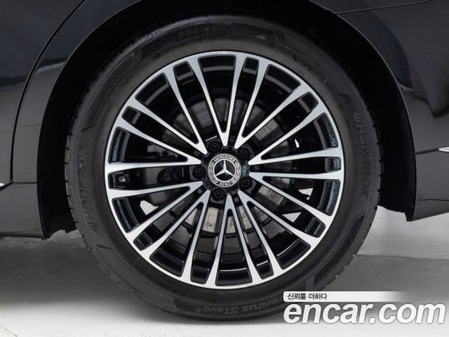 Mercedes-Benz S-Class 2025 — ფოტო 19/20