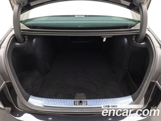 Mercedes-Benz S-Class 2025 — ფოტო 20/20