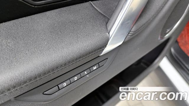 Land Rover Discovery Sport 2021 — Photo 6/36