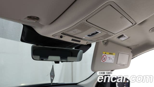 Land Rover Discovery Sport 2021 — Photo 22/36