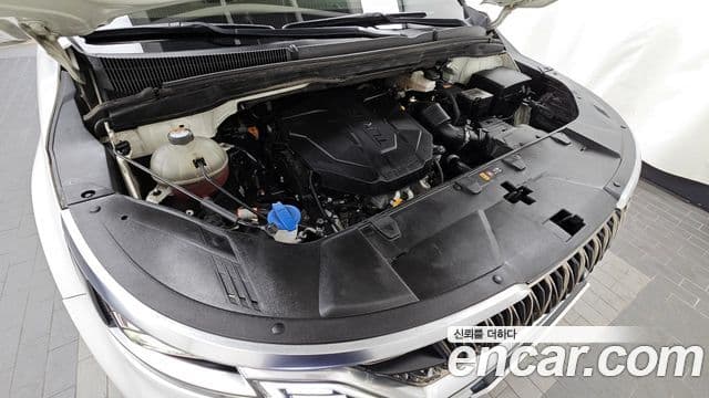 Kia Carnival 2021 — фото 6 из 20