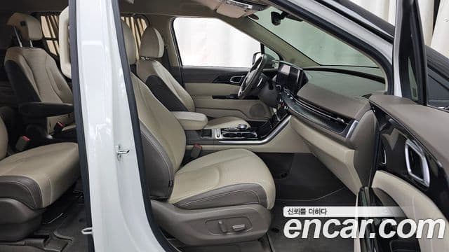 Kia Carnival 2021 — Şəkil 11/20