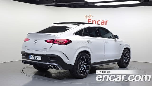 Mercedes-Benz GLE-Class 2023 — ფოტო 18/20