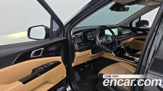 Kia Carnival 2022 — ფოტო 10/20