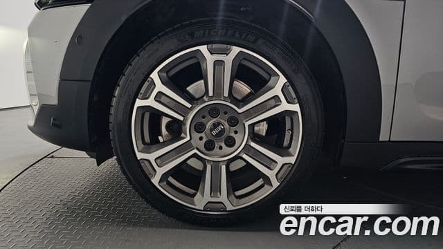 Mini Cooper S Countryman 2023 — Şəkil 5/20