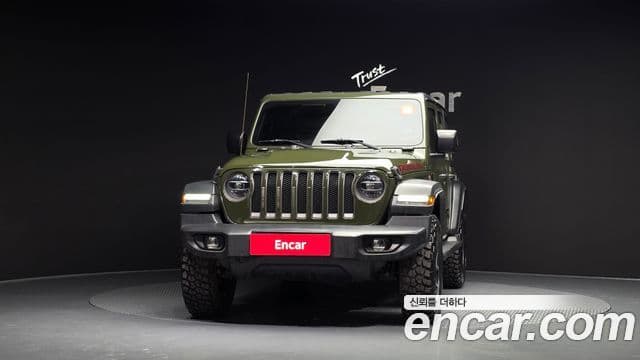 Jeep Wrangler 2020 — Фото 3/20