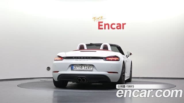 Porsche 718 Boxster 2020 — Photo 15/33