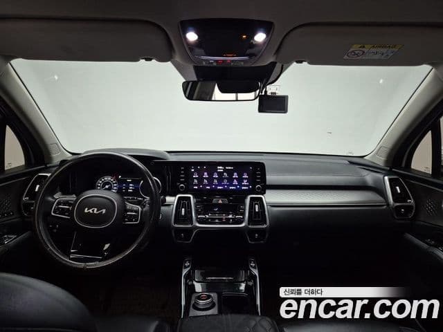 Kia Sorento 2022 — Фото 6/19