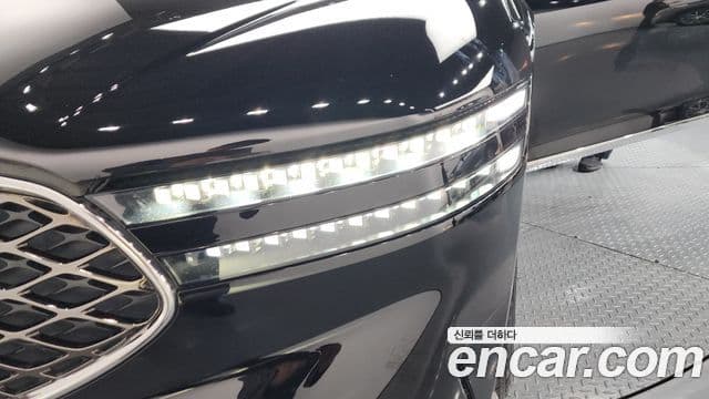 Genesis G90 2022 — Photo 32/43