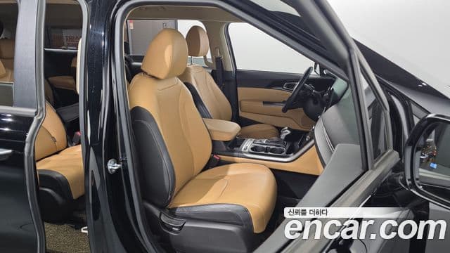Kia Carnival 2021 — Şəkil 8/32