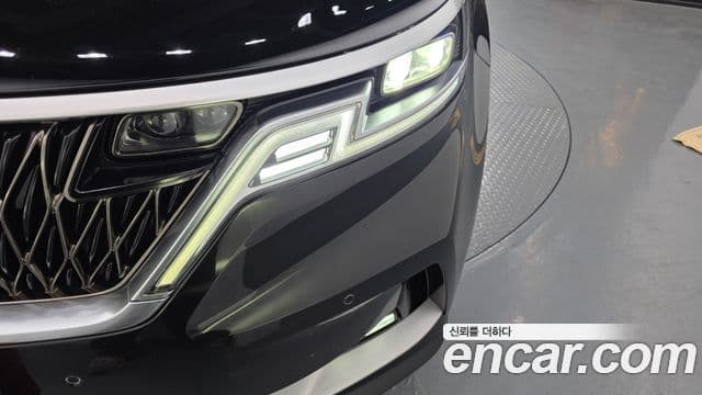 Kia Carnival 2021 — Şəkil 13/32