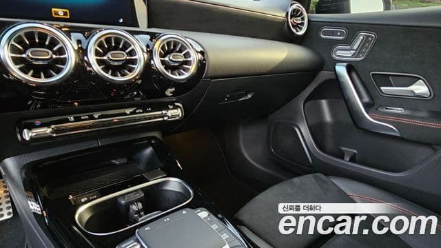 Mercedes-Benz A-Class 2021 — Şəkil 12/20
