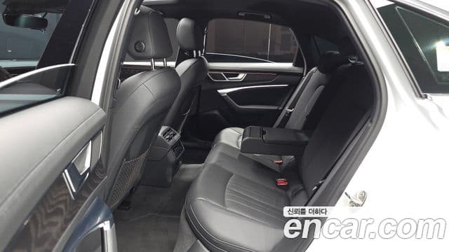 Audi A6 2021 — Şəkil 12/20