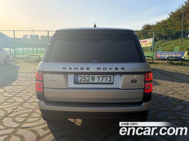 Land Rover Range Rover 2018 — Şəkil 3/15