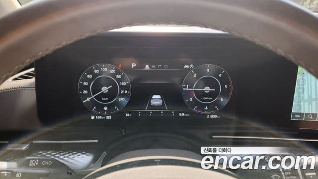 Kia Carnival 2022 — Photo 18/20