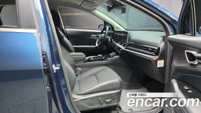 Kia Sportage 2024 — ფოტო 11/20