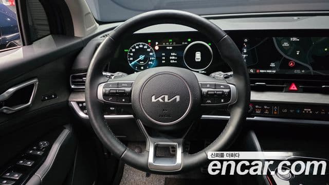 Kia Sportage 2024 — ფოტო 13/20