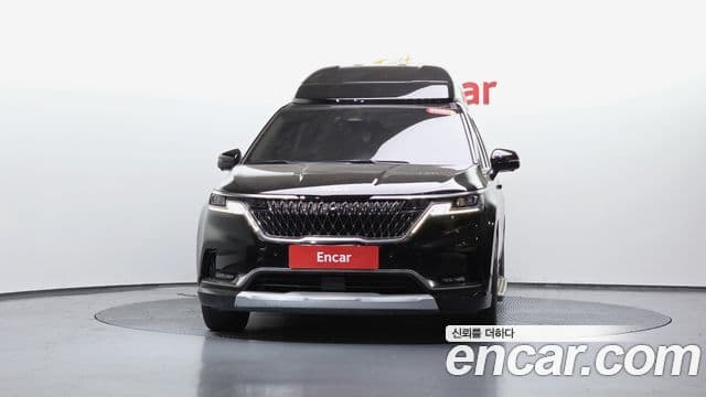 Kia Carnival 2022 — ფოტო 3/20