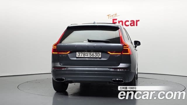 Volvo XC60 2020 — Şəkil 4/20