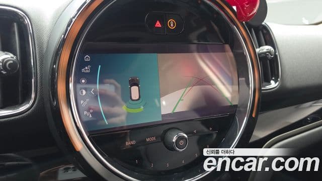 Mini Cooper Countryman 2021 — Şəkil 17/20