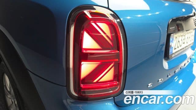 Mini Cooper Countryman 2021 — Photo 15/31
