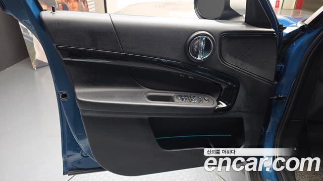 Mini Cooper Countryman 2021 — Photo 6/31