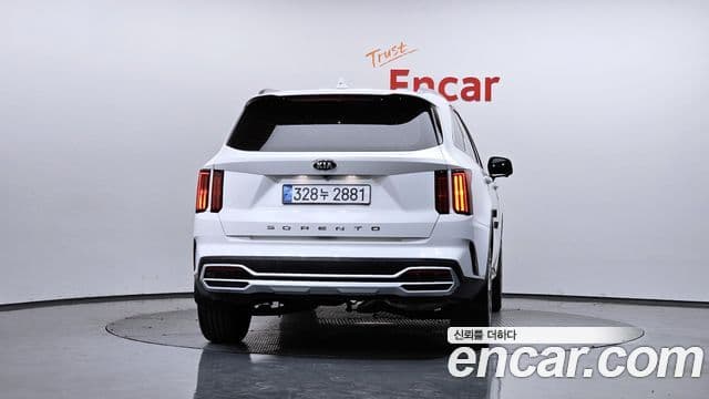 Kia Sorento 2020 — ფოტო 22/44