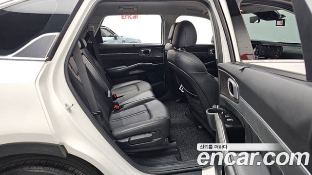 Kia Sorento 2020 — ფოტო 28/44