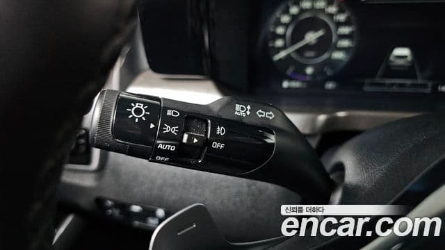 Kia Sorento 2020 — ფოტო 19/44