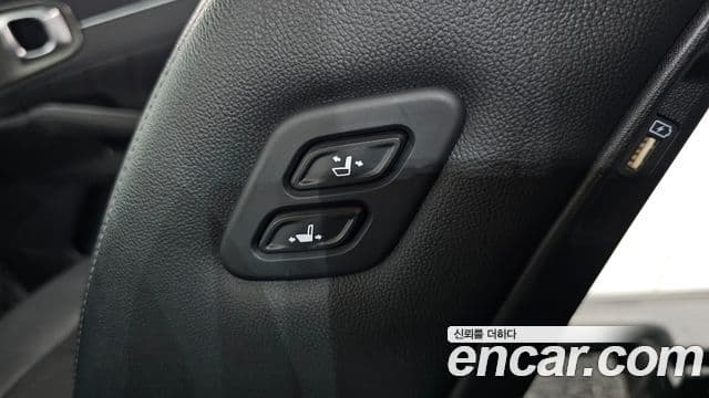 Kia Sorento 2020 — ფოტო 20/44