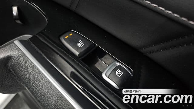 Kia Sorento 2020 — ფოტო 32/44