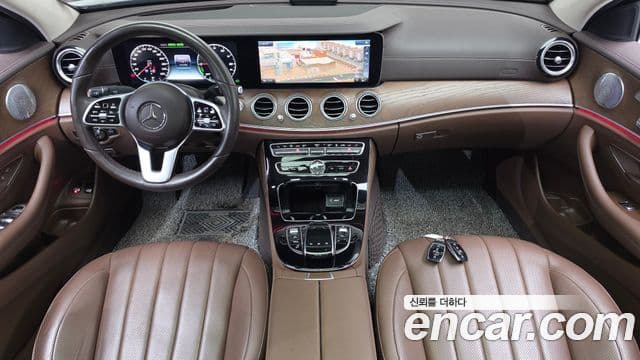 Mercedes-Benz E-Class 2019 — Şəkil 7/20