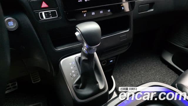Hyundai Staria 2022 — Şəkil 9/20