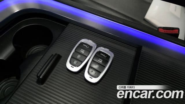 Hyundai Staria 2022 — Şəkil 16/20