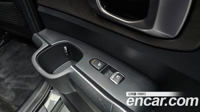 Kia Sorento 2023 — Şəkil 19/20