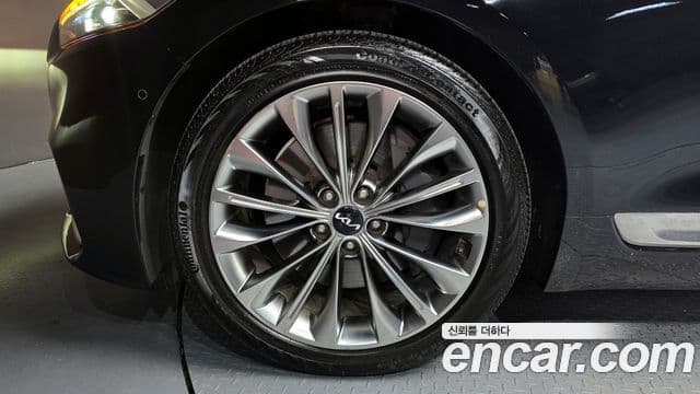 Kia The K9 2022 — ფოტო 5/20