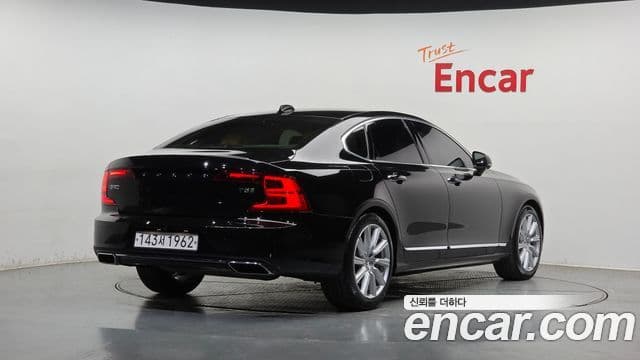 Volvo S90 2020 — ფოტო 2/20