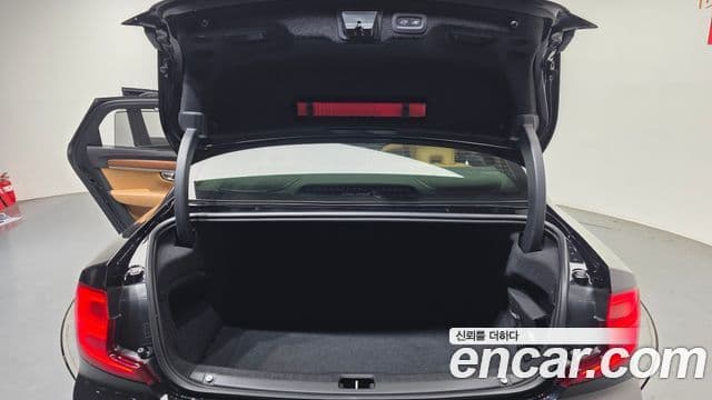 Volvo S90 2020 — ფოტო 20/20