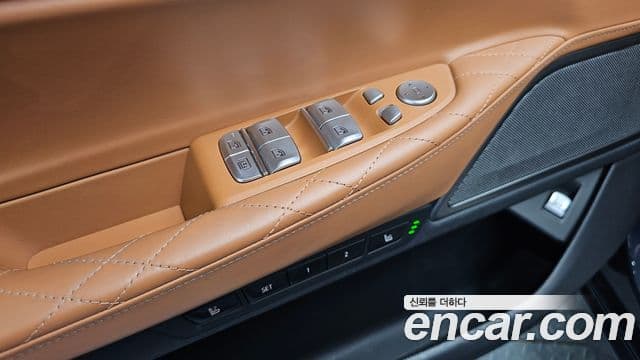 BMW 7 Series 2020 — Şəkil 18/20