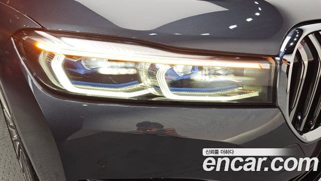 BMW 7 Series 2020 — ფოტო 37/37