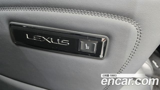 Lexus LM 2025 — Şəkil 19/20
