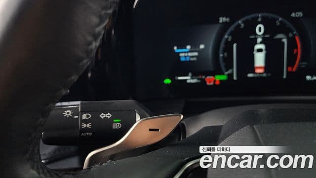 Lexus LM 2025 — Photo 13/44