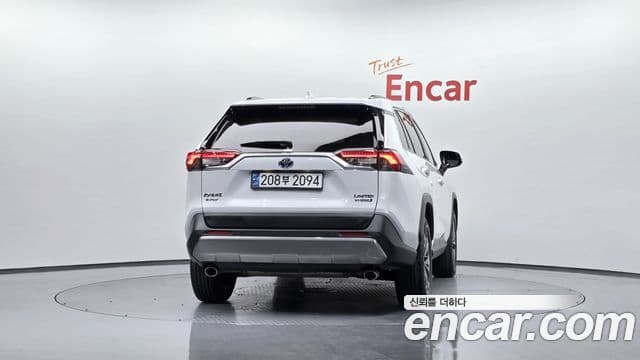 Toyota RAV4 2024 — Şəkil 4/20