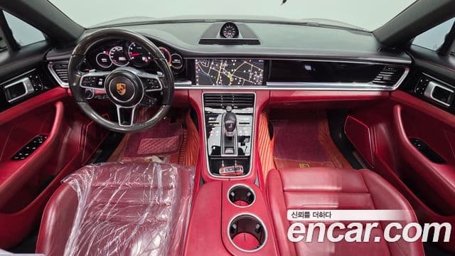 Porsche Panamera 2018 — Photo 12/20