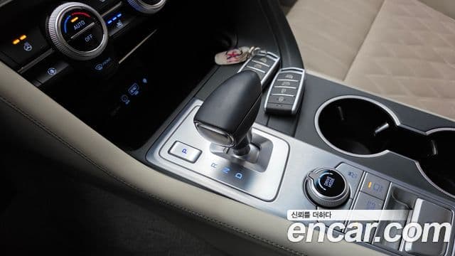 Genesis G70 2019 — Şəkil 9/20