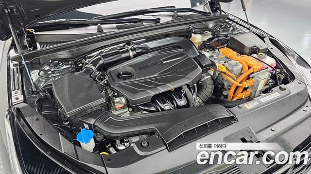 Kia K5 2022 — ფოტო 5/20