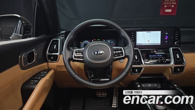 Kia Sorento 2021 — ფოტო 13/20