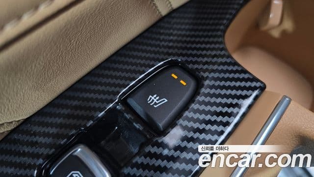 Kia Sorento 2021 — ფოტო 18/20