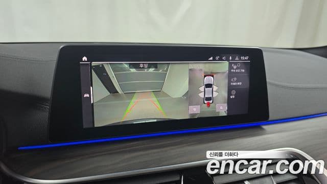 BMW 5 Series 2019 — Şəkil 15/20